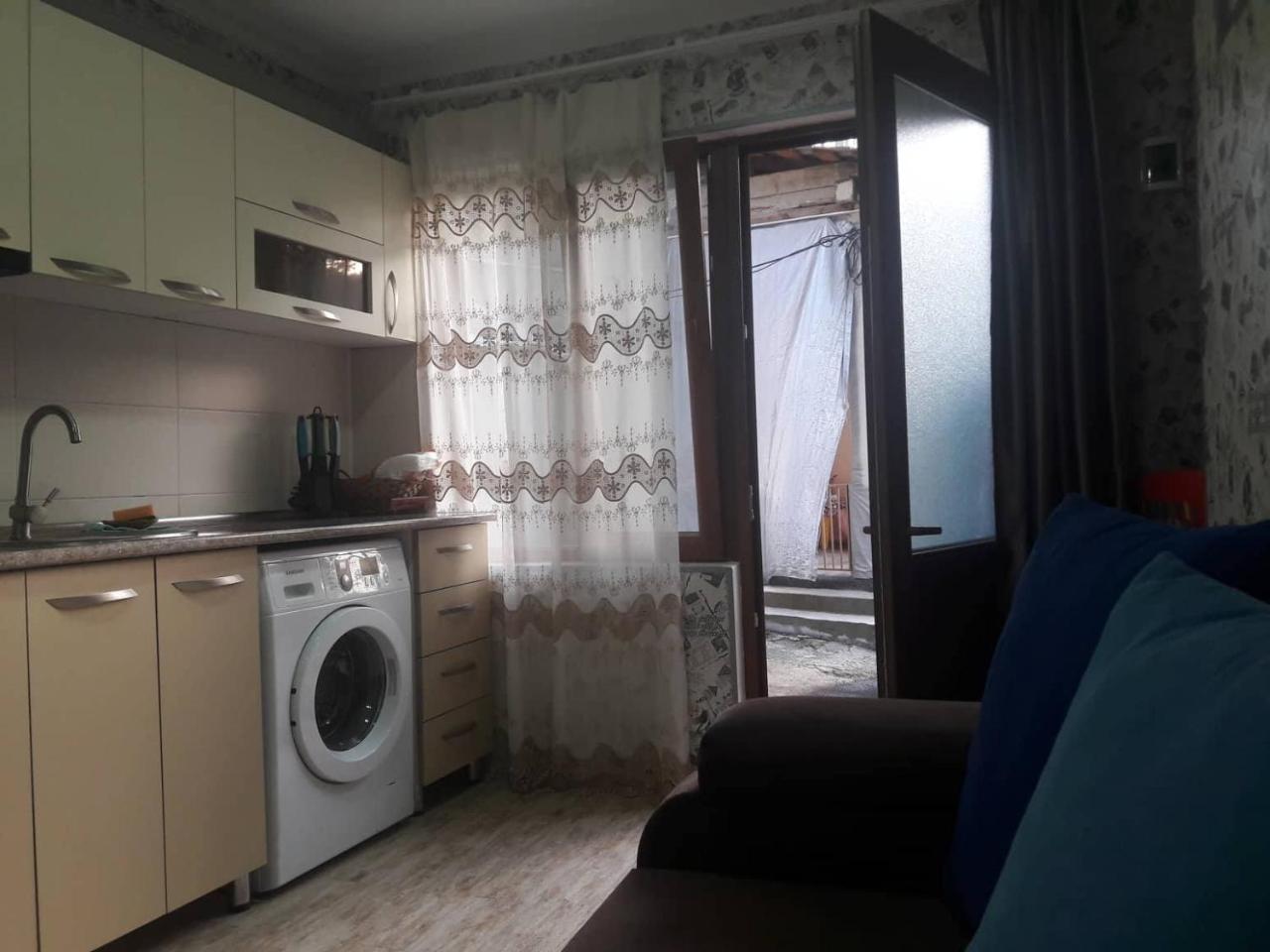 Parkside Apartment