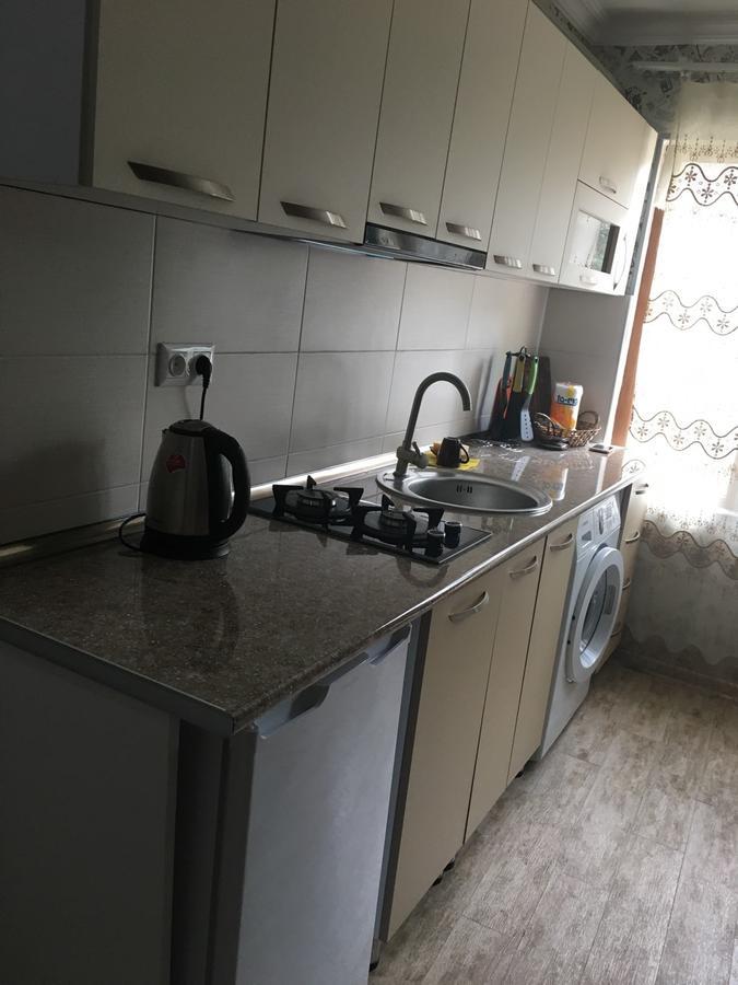 Parkside Apartment *